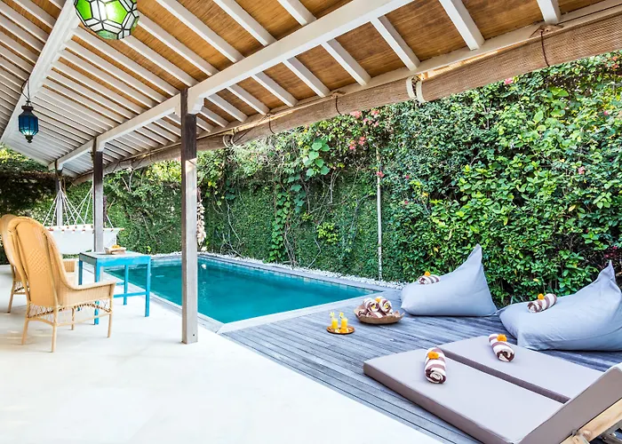 Villa 007
