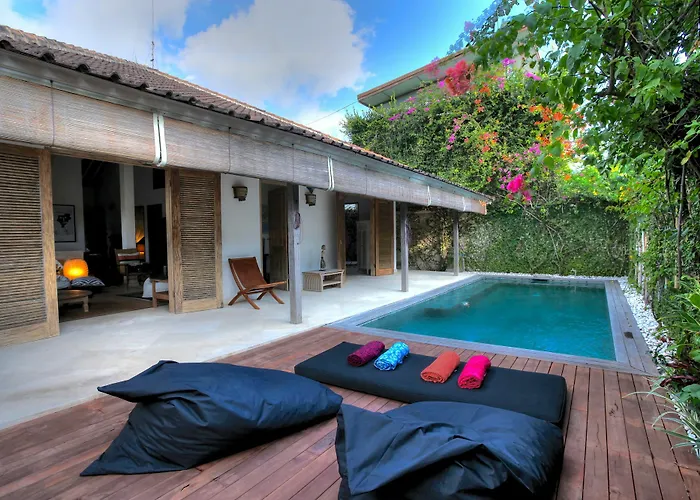 007 Villa *